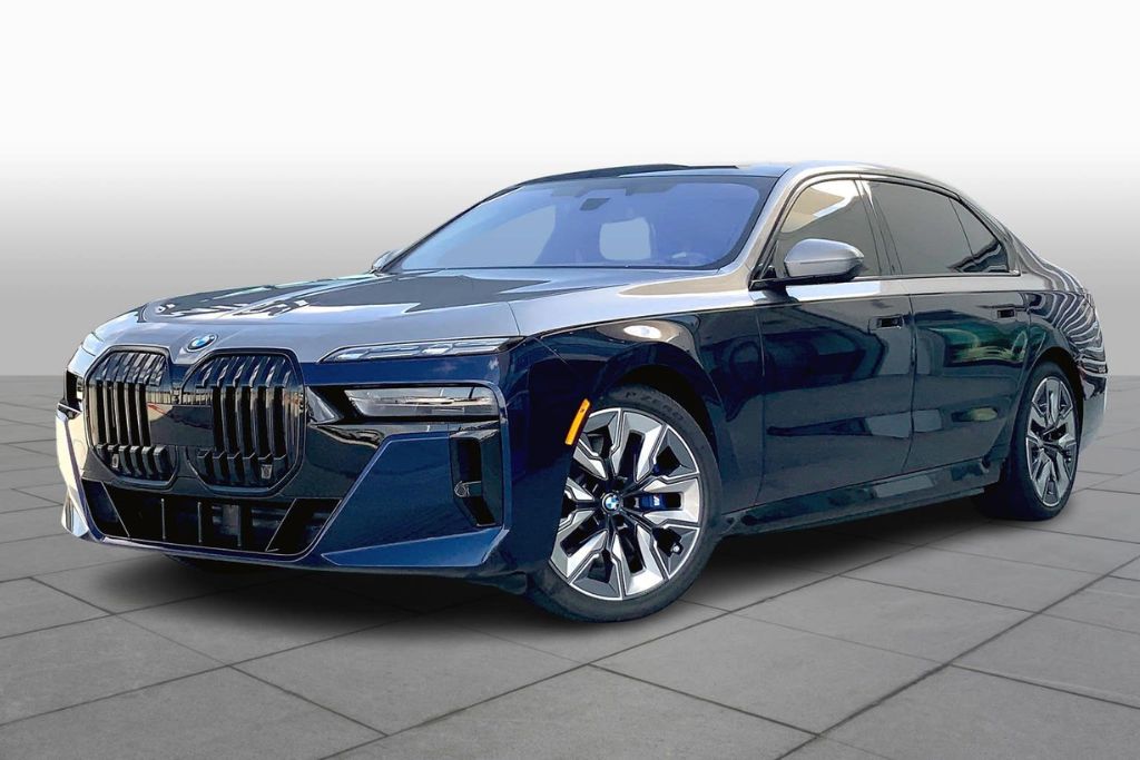 Thuê Xe Hợp Đồng Cần Thơ Giá Rẻ – Hỗ Trợ Doanh Nghiệp & Tour Du Lịch